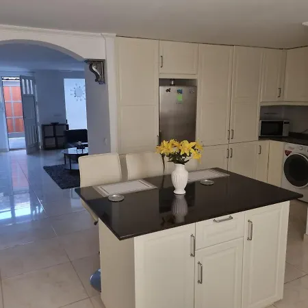 Spacious Modern In Peacefull Coloradas, Close To Papagayo Beaches * Коста Бланка