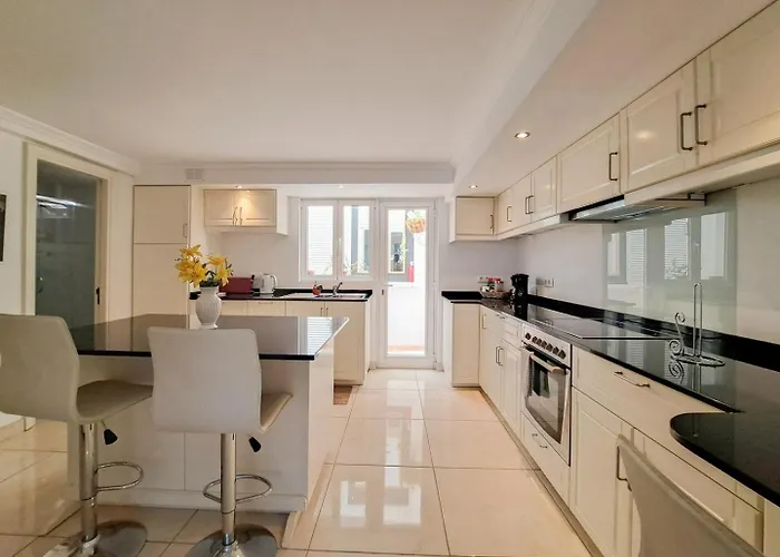 Spacious Modern In Peacefull Coloradas, Close To Papagayo Beaches Appartement *